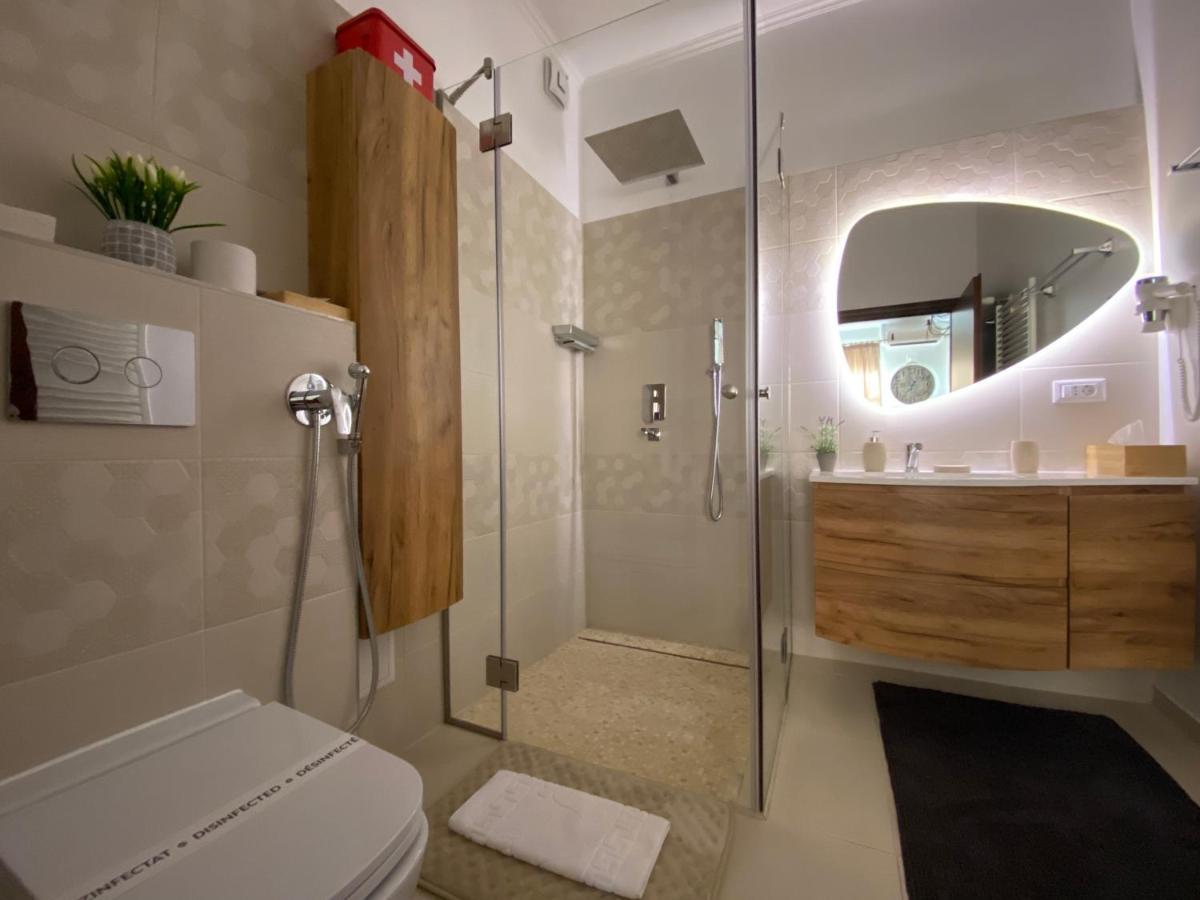 Old Town Ana Apartment