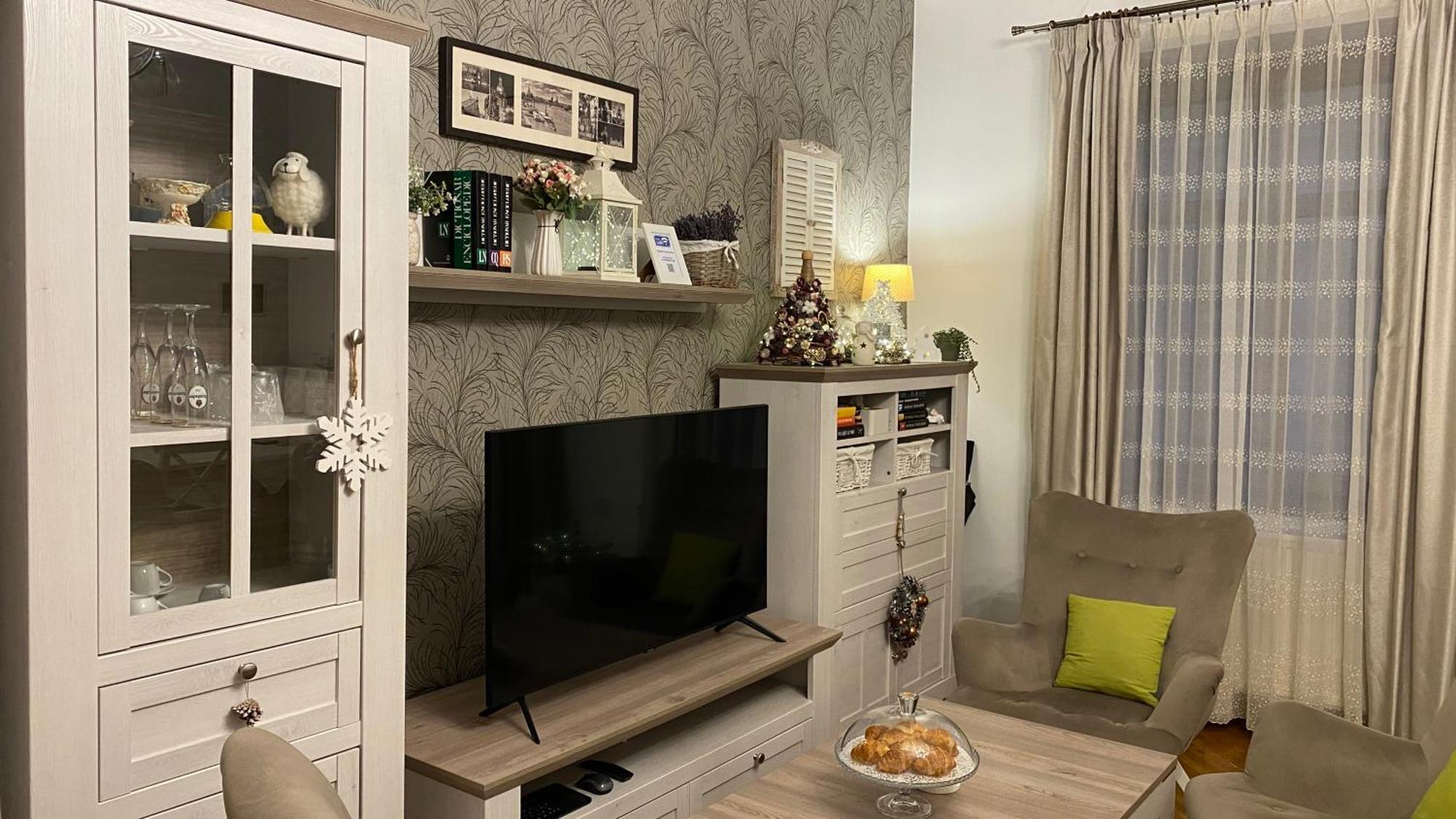 Old Town Ana Apartment